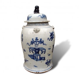 Medium size Chinese blue and white porcelain baluster jars with lids